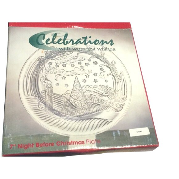 Celebrations Seven Inch Night Before Christmas Plate In Box - Picture 5 of 5